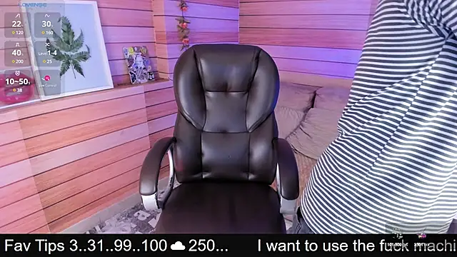 Snapshot of Tom_cooper_ chatting on January 2025 01:01:01 PM Tom cooper online show from January 2025 01:01:01 PM