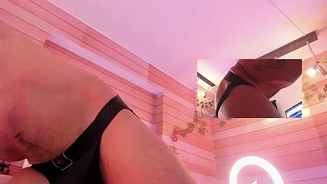 Snapshot of Tom_cooper_ chatting on February 2025 04:10:02 PM Tom cooper online show from February 2025 04:10:02 PM