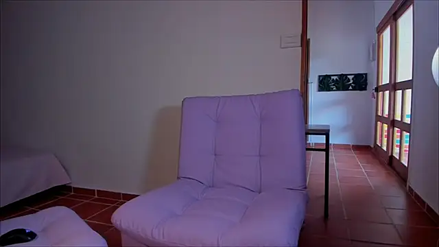 Snapshot of Lauren_A chatting on January 2025 08:37:02 PM Lauren A online show from January 2025 08:37:02 PM