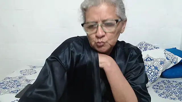 candy mature  online show from November 2025 10:37:02 AM