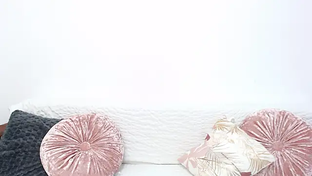 RebecaMur online show from September 2025 04:40:02 PM