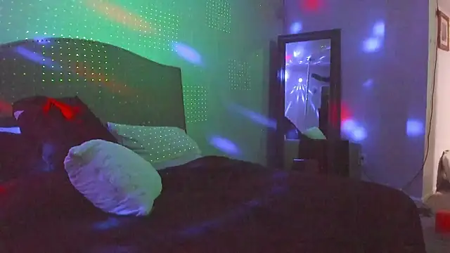 yiauana online show from March 2026 02:56:01 AM