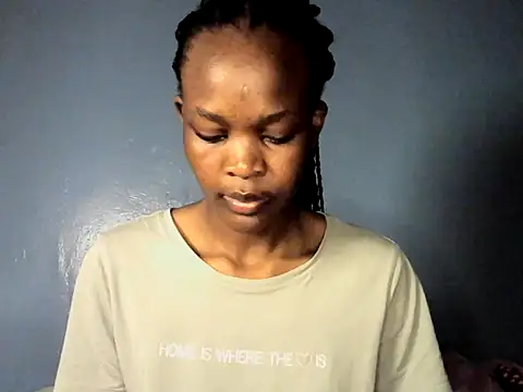 Snapshot of cyberbunnie chatting on December 2024 07:43:02 PM cyberbunnie online show from December 2024 07:43:02 PM