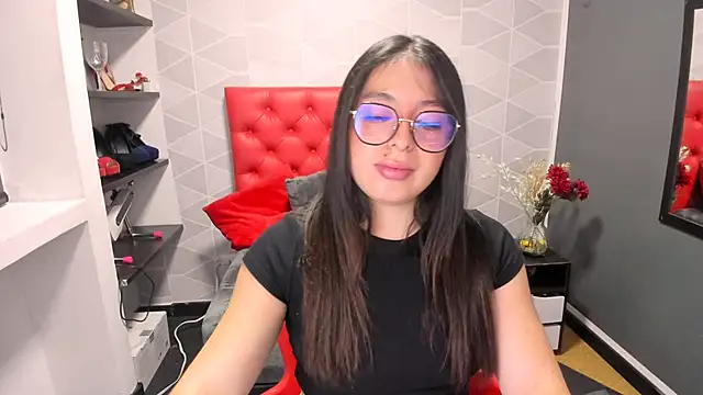 MiaWils  online show from January 2025 10:40:01 PM