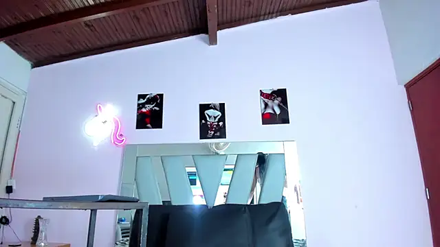 hailyehot online show from January 2025 05:48:01 AM