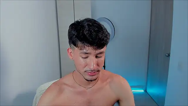 dimitri targaryen online show from December 2024 07:40:01 AM