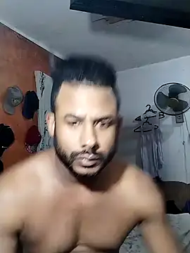 Snapshot of Negroricobaby chatting on February 2025 03:27:01 AM Negroricobaby online show from February 2025 03:27:01 AM