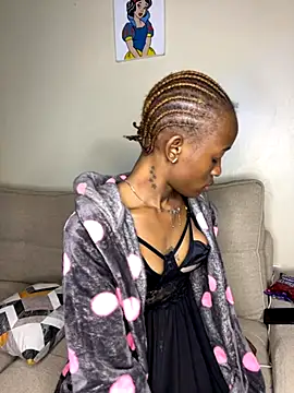 Snapshot of Shanniva chatting on September 2025 04:45:02 AM Shanniva online show from September 2025 04:45:02 AM