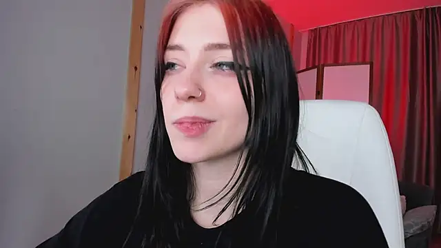 Snapshot of arielabradberry chatting on December 2024 07:43:02 PM arielabradberry online show from December 2024 07:43:02 PM