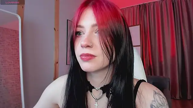 Snapshot of arielabradberry chatting on February 2025 04:35:02 PM arielabradberry online show from February 2025 04:35:02 PM