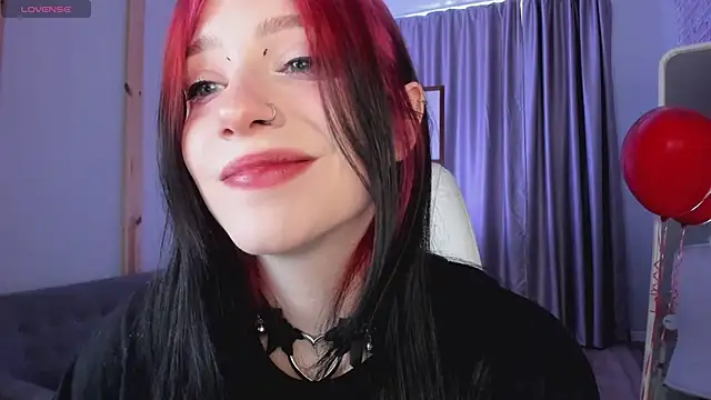 Snapshot of arielabradberry chatting on February 2025 11:59:02 AM arielabradberry online show from February 2025 11:59:02 AM