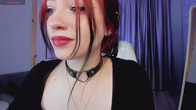 Snapshot of arielabradberry chatting on March 2025 03:15:02 PM arielabradberry online show from March 2025 03:15:02 PM