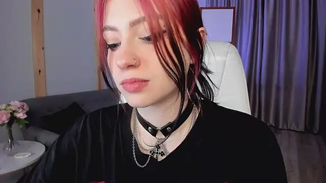 Snapshot of arielabradberry chatting on March 2025 08:09:02 PM arielabradberry online show from March 2025 08:09:02 PM