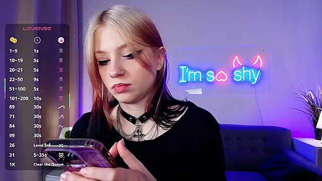 Snapshot of arielabradberry chatting on October 2025 03:24:01 PM arielabradberry online show from October 2025 03:24:01 PM