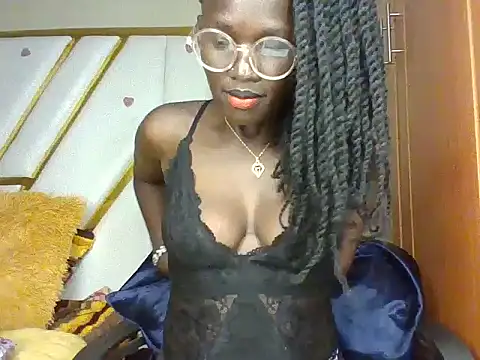 cutesmiling online show from February 2025 09:28:01 PM