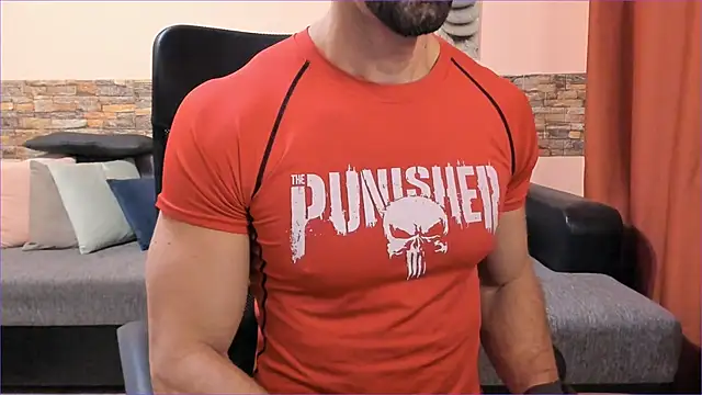 HotHunkTrainer online show from November 2025 08:14:02 AM