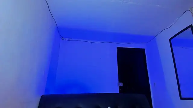 Snapshot of emperatrizhotwolf chatting on March 2025 08:30:02 AM emperatrizhotwolf online show from March 2025 08:30:02 AM