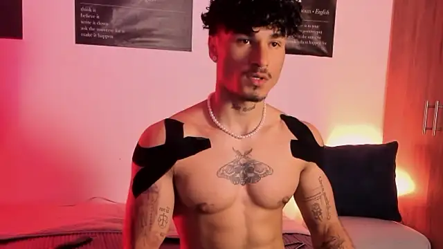 Thomas Fit1 online show from February 2026 03:32:01 AM