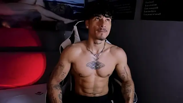 Thomas Fit1 online show from April 2026 05:49:01 PM