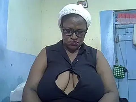 sexy bigboobss online show from November 2025 07:30:02 AM