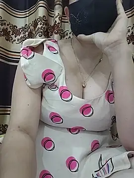 Anjel Sadia online show from May 2026 02:12:01 PM