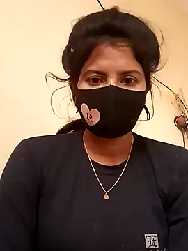 Snapshot of Cute_Nipa chatting on December 2024 03:33:02 AM Cute Nipa online show from December 2024 03:33:02 AM