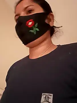 Snapshot of Cute_Nipa chatting on January 2025 02:28:02 AM Cute Nipa online show from January 2025 02:28:02 AM