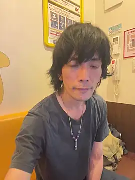 Snapshot of Katakuriko-Denpun chatting on May 2026 10:21:02 AM Katakuriko-Denpun online show from May 2026 10:21:02 AM
