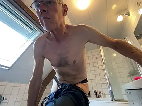 Snapshot of martxxxxx chatting on September 2025 09:23:02 AM martxxxxx online show from September 2025 09:23:02 AM