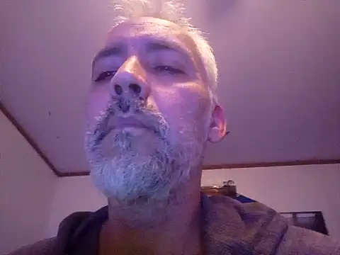 Snapshot of Xoc8_ chatting on February 2025 06:00:01 PM Xoc8 online show from February 2025 06:00:01 PM