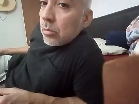 Snapshot of Xoc8_ chatting on October 2025 02:44:01 AM Xoc8 online show from October 2025 02:44:01 AM