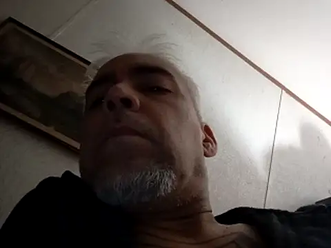 Snapshot of Xoc8_ chatting on November 2025 06:52:02 PM Xoc8 online show from November 2025 06:52:02 PM