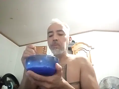 Xoc8  online show from February 2026 07:43:01 PM