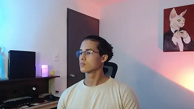 Snapshot of alejo_x3 chatting on February 2025 04:31:01 AM alejo x3 online show from February 2025 04:31:01 AM