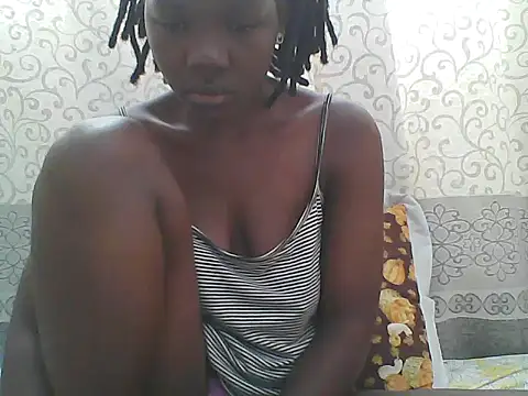 Snapshot of Ebony_Sweetcandy chatting on June 2026 01:14:01 PM Ebony Sweetcandy online show from June 2026 01:14:01 PM