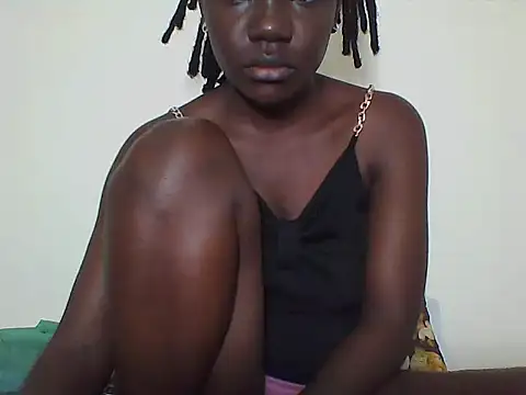 Snapshot of Ebony_Sweetcandy chatting on June 2026 04:40:01 PM Ebony Sweetcandy online show from June 2026 04:40:01 PM