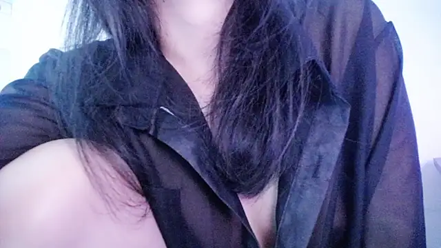 Snapshot of Baenee chatting on February 2025 07:09:01 PM Baenee online show from February 2025 07:09:01 PM