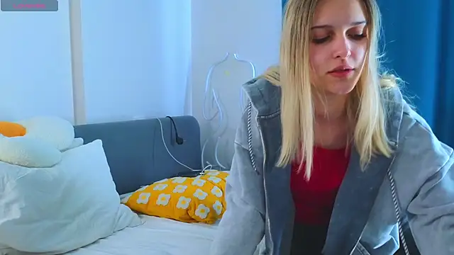 KimberliDean online show from February 2025 11:52:01 AM