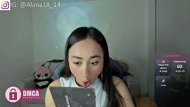 Alana Pherson online show from December 2025 03:22:01 AM