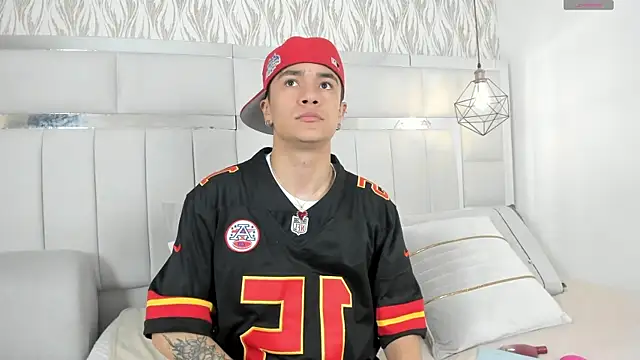 1m Joel online show from November 2025 04:40:02 AM