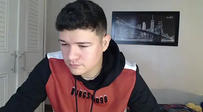 Plug Control online show from December 2024 05:03:01 PM