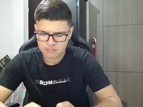 Plug Control online show from March 2025 03:02:01 PM