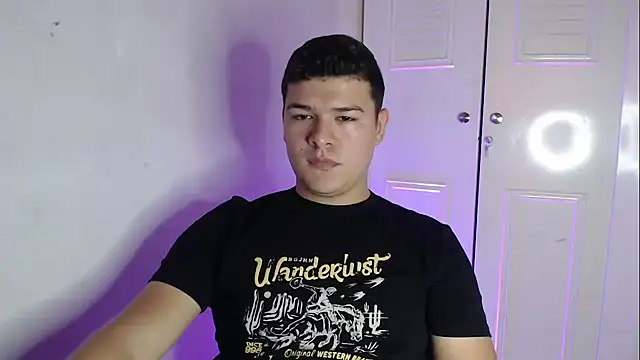 Plug Control online show from October 2025 06:28:01 PM