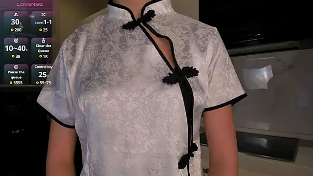 Snapshot of new_Claire chatting on January 2025 07:11:01 AM new Claire online show from January 2025 07:11:01 AM