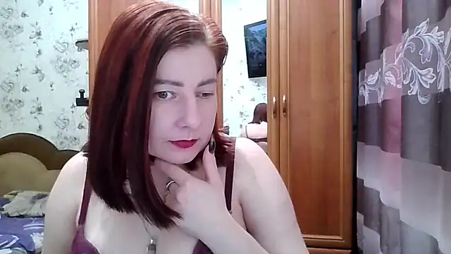 SophieNightAh online show from February 2026 02:07:01 PM