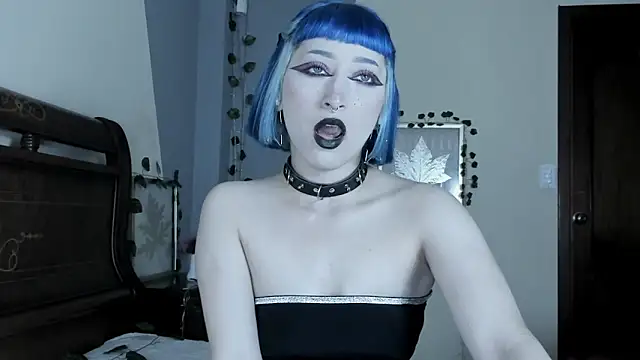 BlueBerry     online show from September 2025 08:32:02 PM