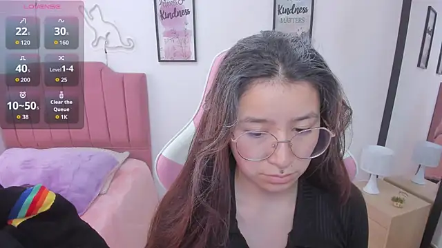 Amy joones online show from November 2025 12:39:02 PM