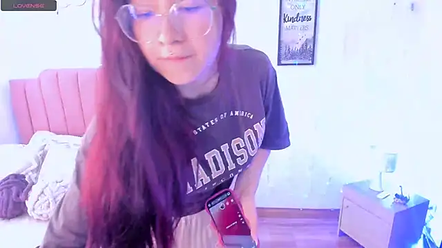 Amy joones online show from January 2026 01:35:01 PM