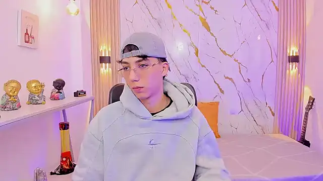 Nikolay Gregori online show from February 2026 04:38:01 AM