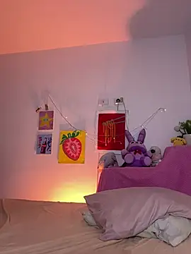 Gaby Danna online show from July 2026 01:01:01 AM
